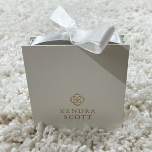 Kendra Scott Fine Jewelry Box